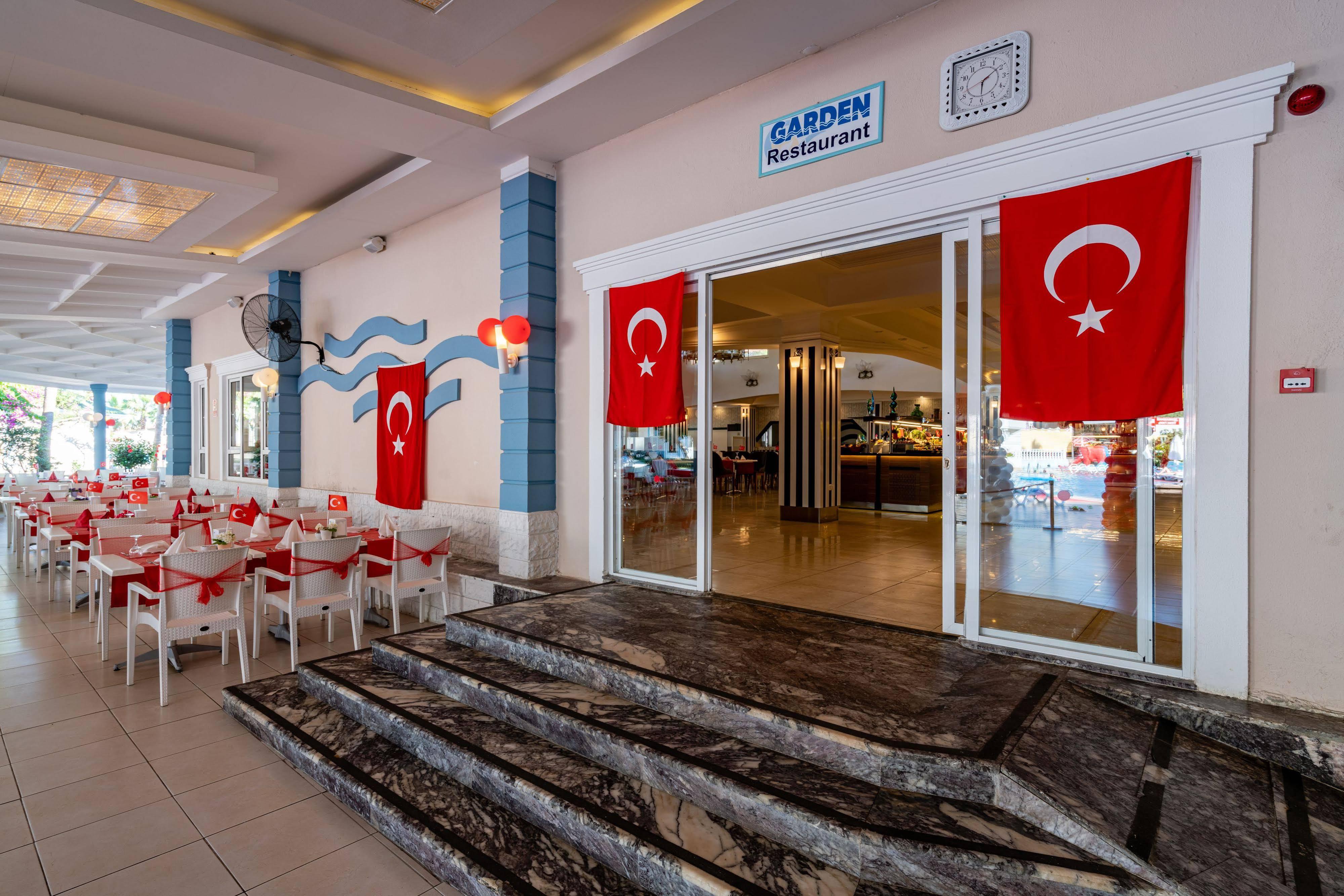 The Garden Beach Hotel Konaklı Kültér fotó