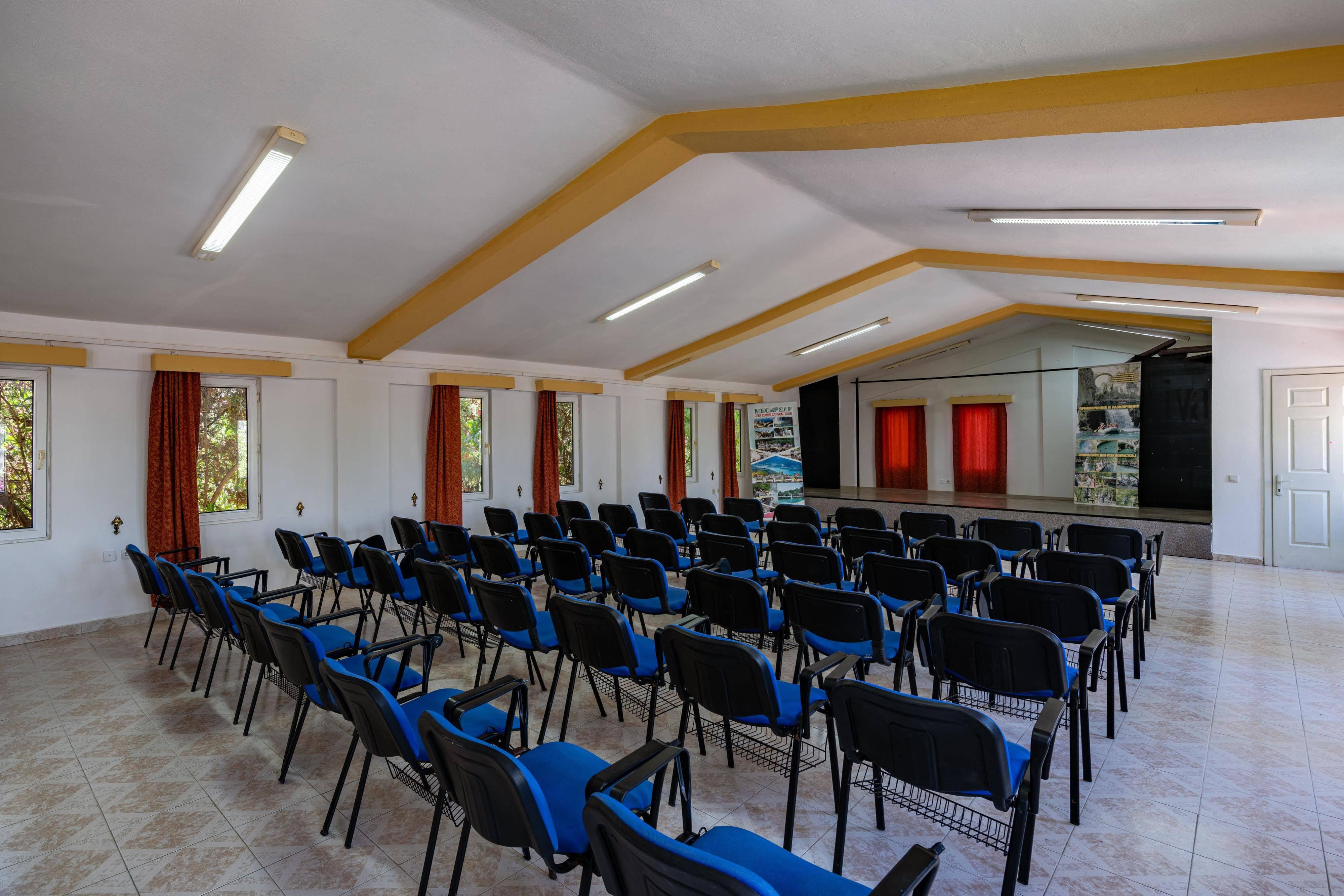 The Garden Beach Hotel Konaklı Kültér fotó