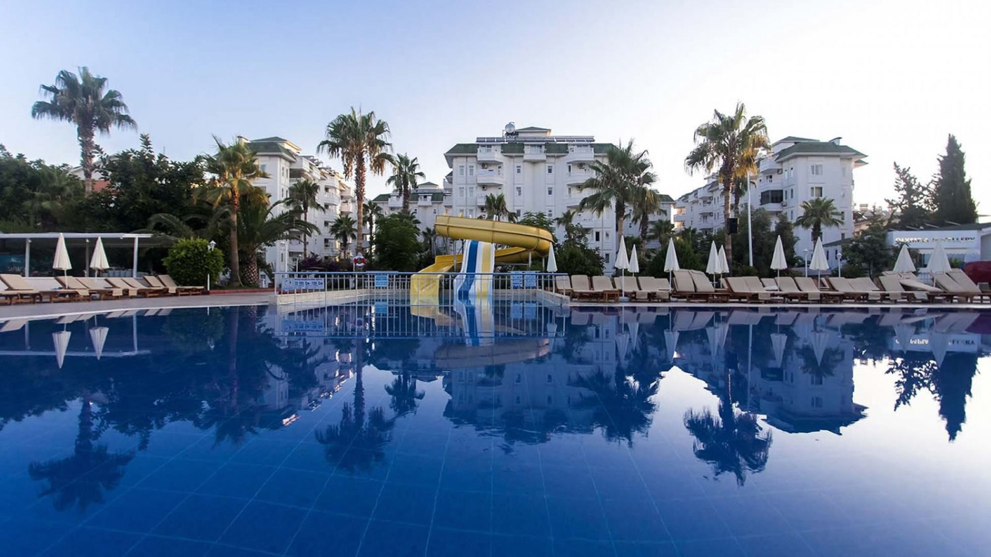 The Garden Beach Hotel Konaklı Kültér fotó